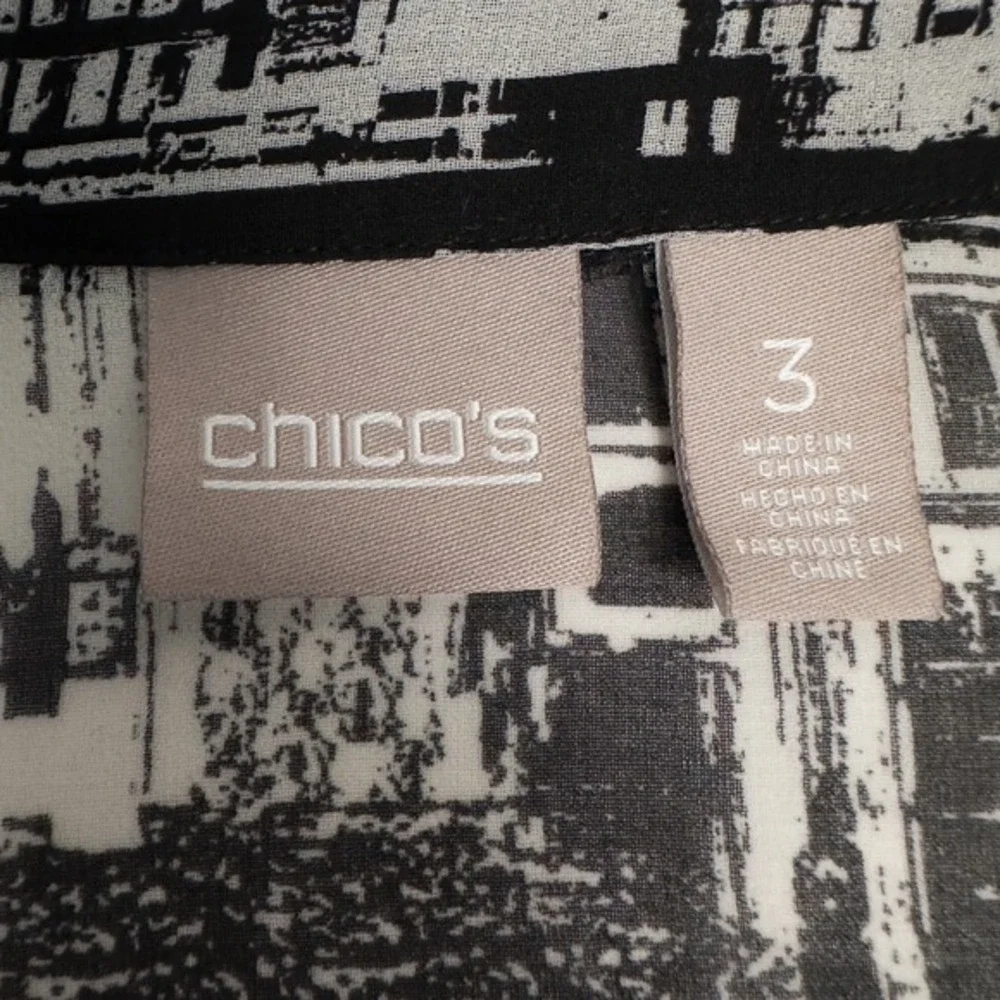 Chicos Cityscape Sheer Chiffon Button Shirt 3 (XL)‎ Monochrome Urban Retro Artsy - Picture 3 of 16